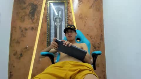 david_bigcock20 online show from 02-05-26, 07:51