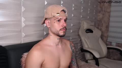 David col11 online show from 11-07-25, 02:22