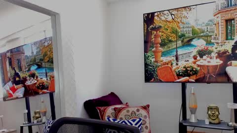 Hey im David that loves to explore and speak their fantasies. Very open talktative and nice. Feel free to chat with me online show from 01-19-25, 04:25