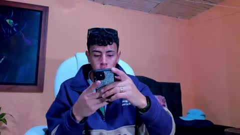 Snapshot of david_savage_ chatting on 12-04-24, 12:58 david online show from 12-04-24, 12:58