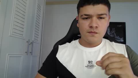 Snapshot of david_smit_ chatting on 01-28-25, 07:21 david smit online show from 01-28-25, 07:21