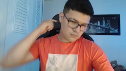 Snapshot of david_smit_ chatting on 01-29-25, 08:46 david smit online show from 01-29-25, 08:46