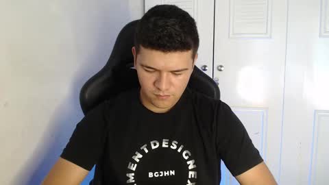 Snapshot of david_smit_ chatting on 09-13-25, 07:24 david smit online show from 09-13-25, 07:24