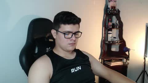 Snapshot of david_smit_ chatting on 02-21-26, 06:31 david smit online show from 02-21-26, 06:31