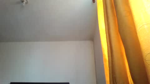 davidcr89 online show from 02-18-25, 05:42