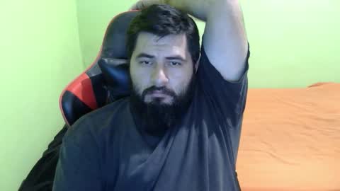 Snapshot of daviddelz chatting on 01-17-26, 05:56 David online show from 01-17-26, 05:56