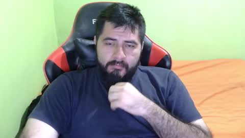 Snapshot of daviddelz chatting on 02-15-26, 05:37 David online show from 02-15-26, 05:37