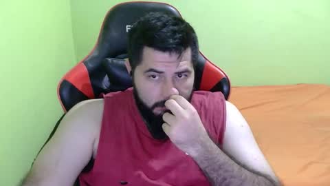 Snapshot of daviddelz chatting on 02-16-26, 05:03 David online show from 02-16-26, 05:03