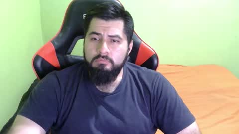 Snapshot of daviddelz chatting on 02-26-26, 06:56 David online show from 02-26-26, 06:56