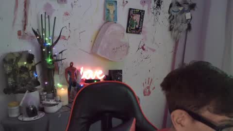 Snapshot of davidhumbee chatting on 05-16-26, 02:19 David Lucky 13 online show from 05-16-26, 02:19