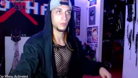 Snapshot of davidroses420 chatting on 03-10-25, 02:17 online show from 03-10-25, 02:17