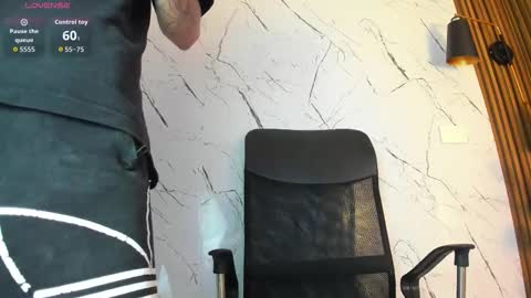 daviid_huge online show from 11-24-25, 01:27