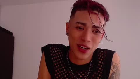 Snapshot of daxonreyy_ chatting on 11-08-25, 06:29 Daxon online show from 11-08-25, 06:29