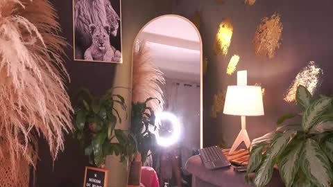 Day Wilkinht online show from 09-29-25, 04:39