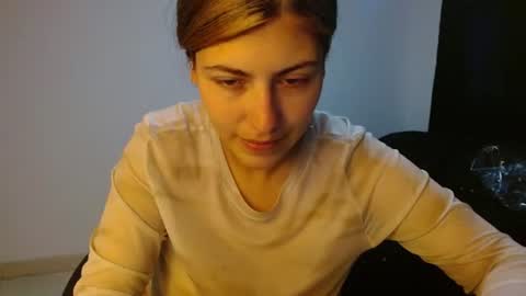 Snapshot of dayana_sub_ chatting on 06-11-26, 09:46 dayana online show from 06-11-26, 09:46