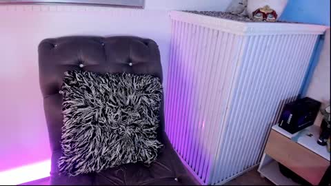 Snapshot of dayanne7 chatting on 01-22-25, 04:34 dayanne7 online show from 01-22-25, 04:34