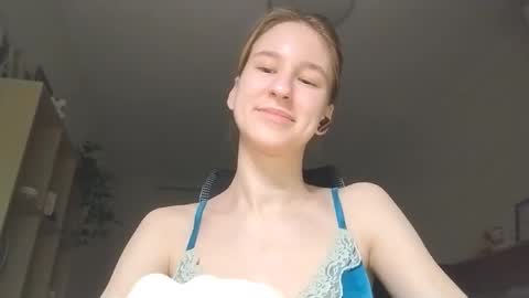 Snapshot of dayleclarkin chatting on 02-25-26, 02:32 Day online show from 02-25-26, 02:32