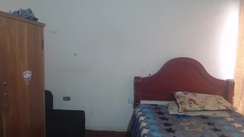 Dylon online show from 10-22-25, 12:27