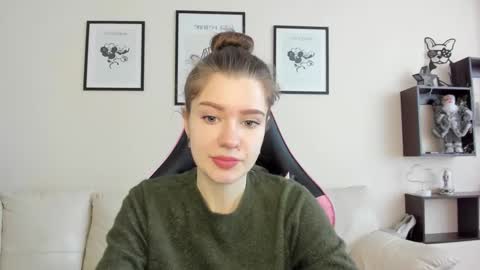 Snapshot of dazdrasmigdasue chatting on 01-11-25, 08:22 dazdrasmigdasue online show from 01-11-25, 08:22