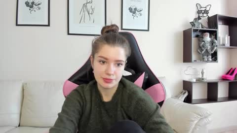 Snapshot of dazdrasmigdasue chatting on 01-11-25, 11:23 dazdrasmigdasue online show from 01-11-25, 11:23