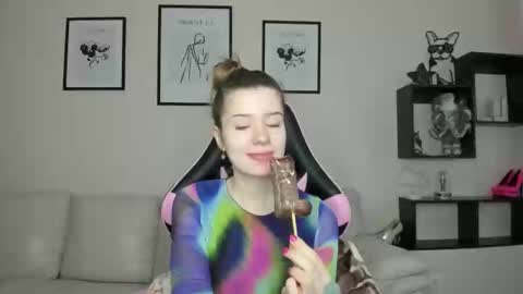 Snapshot of dazdrasmigdasue chatting on 01-28-25, 03:25 dazdrasmigdasue online show from 01-28-25, 03:25