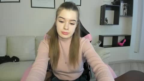 Snapshot of dazdrasmigdasue chatting on 02-27-25, 03:37 dazdrasmigdasue online show from 02-27-25, 03:37