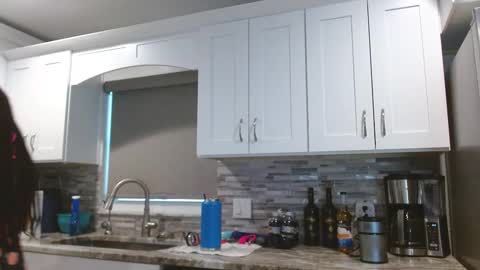 Dazey online show from 10-06-25, 07:22