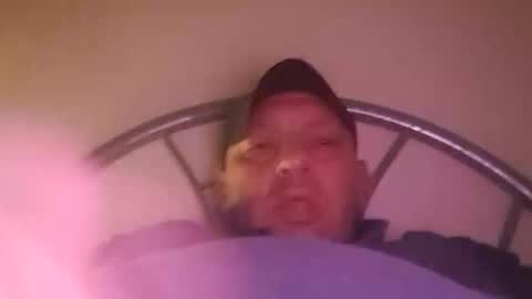 Snapshot of dazzaboxer chatting on 09-21-25, 02:46 dazzaboxer online show from 09-21-25, 02:46