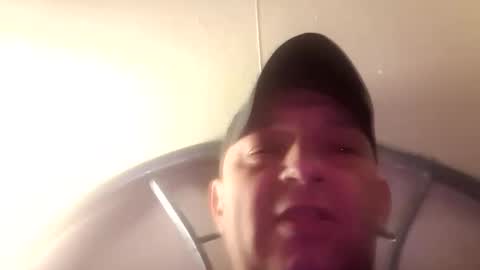 Snapshot of dazzaboxer chatting on 10-12-25, 11:59 dazzaboxer online show from 10-12-25, 11:59