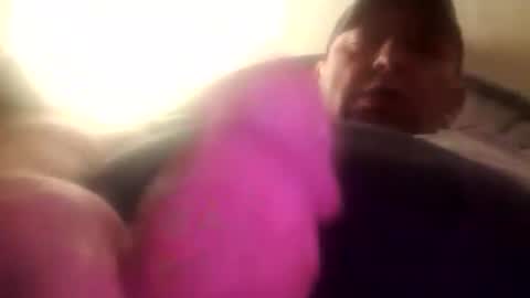 Snapshot of dazzaboxer chatting on 10-20-25, 12:00 dazzaboxer online show from 10-20-25, 12:00