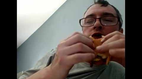 Dazzill online show from 12-01-24, 07:36