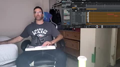 Snapshot of dbfroge chatting on 09-12-25, 08:25 dbfroge online show from 09-12-25, 08:25