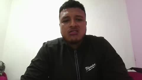 Snapshot of dc333777 chatting on 02-25-26, 10:19 dc333777 online show from 02-25-26, 10:19