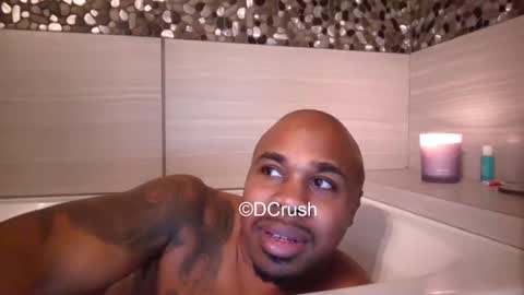 DCrush online show from 01-08-25, 05:05