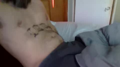 Snapshot of ddady22 chatting on 01-11-26, 01:16 ddady22 online show from 01-11-26, 01:16