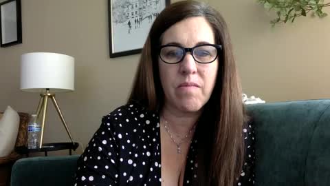 DDMolly online show from 01-06-25, 05:16