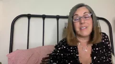 DDMolly online show from 04-09-26, 03:17