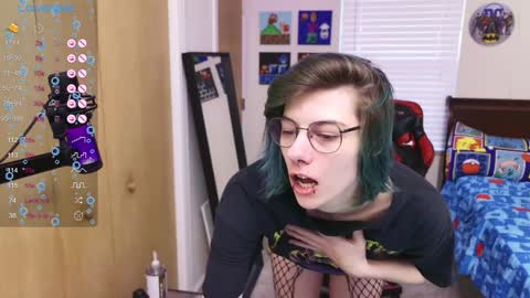 Rat online show from 02-06-25, 07:07