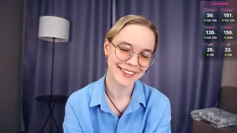 Charlie 18yo online show from 09-11-25, 04:29