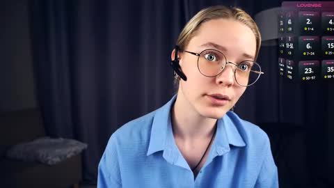 Charlie 18yo online show from 09-13-25, 04:07