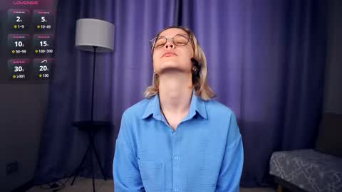 Charlie 18yo online show from 09-16-25, 06:25