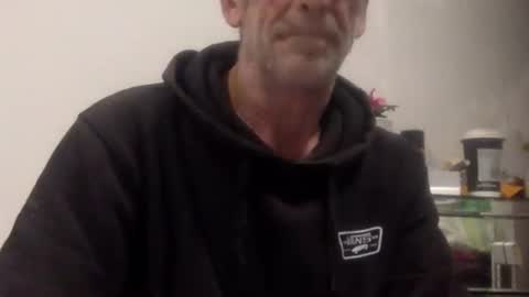 deanofflove221000 online show from 09-28-25, 01:49