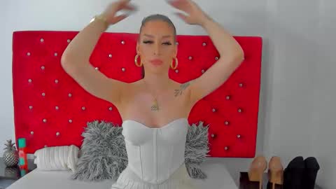 Snapshot of dearjasmine chatting on 11-30-25, 02:32 Jasmine online show from 11-30-25, 02:32