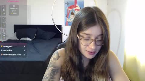 Snapshot of dearlilith6666 chatting on 02-13-25, 02:42 dearlilith6666 online show from 02-13-25, 02:42