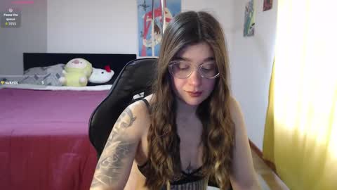 Snapshot of dearlilith6666 chatting on 09-18-25, 02:41 dearlilith6666 online show from 09-18-25, 02:41