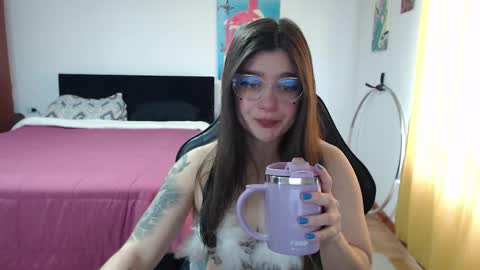 Snapshot of dearlilith6666 chatting on 09-24-25, 02:09 dearlilith6666 online show from 09-24-25, 02:09