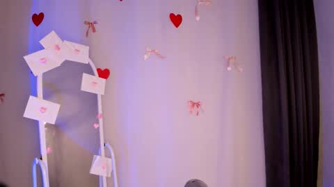 deb_moore online show from 02-20-26, 06:26