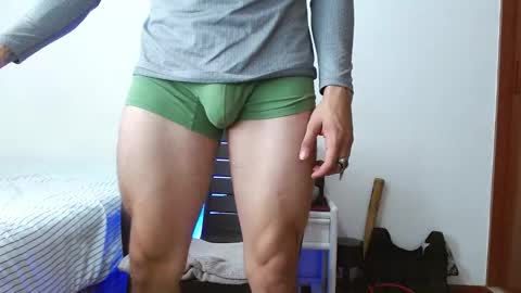 Santiago online show from 12-12-24, 03:37