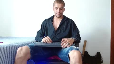 Santiago online show from 12-14-24, 08:51