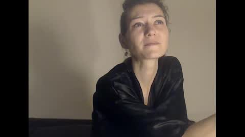 Deelightfull online show from 12-04-24, 06:28